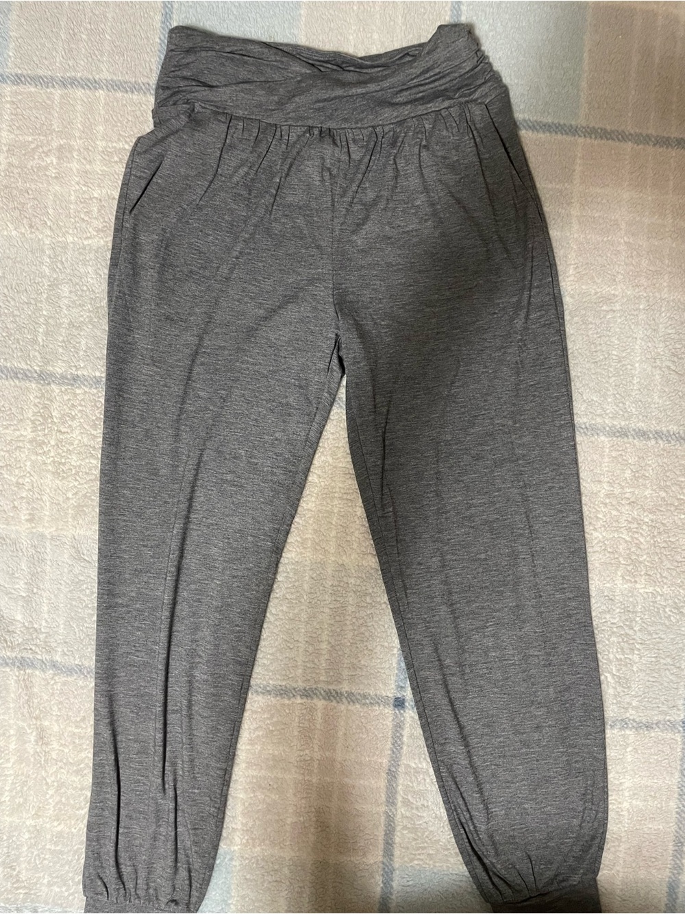 HALARA Charcoal Gray Fold-Over Waist Joggers NWOT